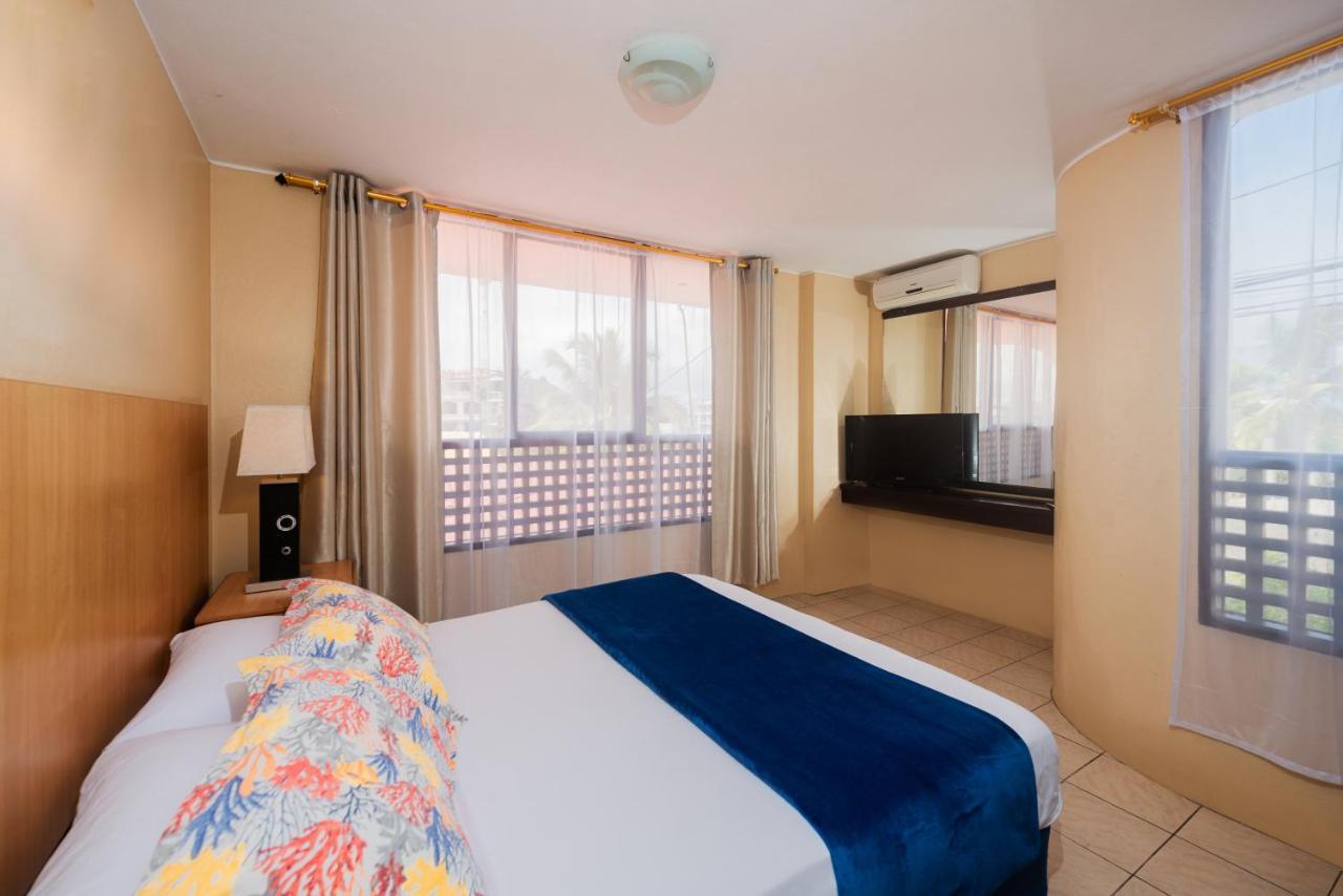 Hostal North Seymour Пуерто-Айора Екстер'єр фото