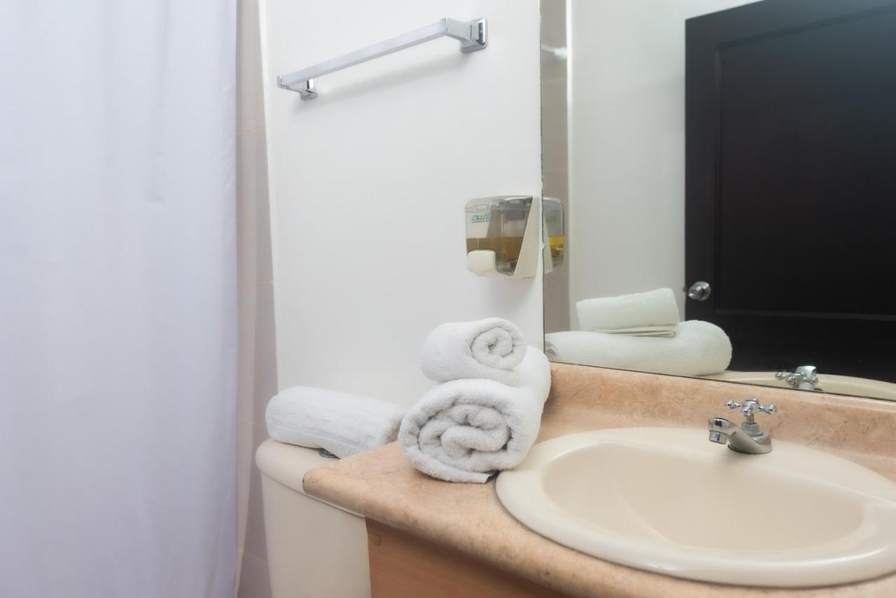 Hostal North Seymour Пуерто-Айора Екстер'єр фото