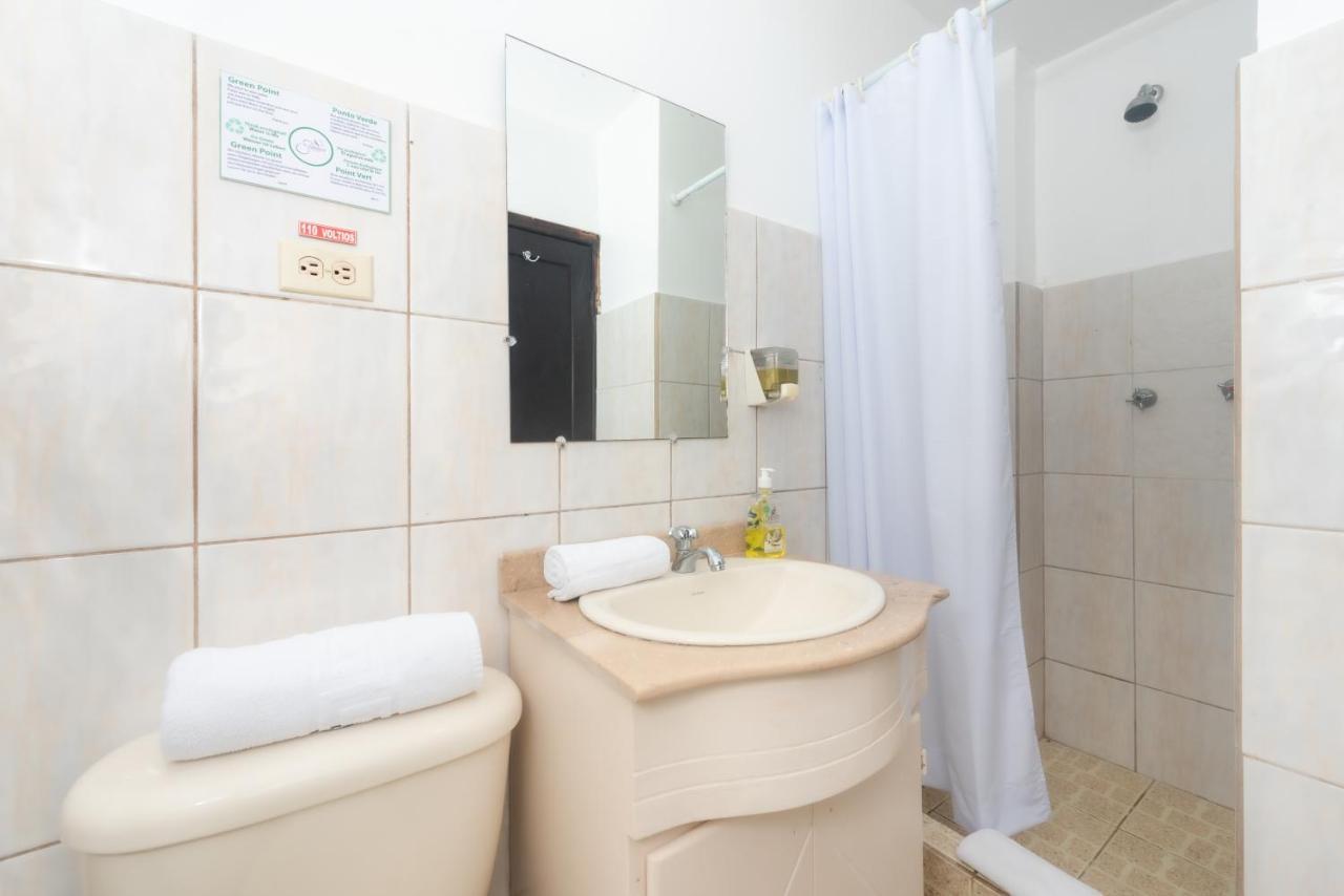 Hostal North Seymour Пуерто-Айора Екстер'єр фото